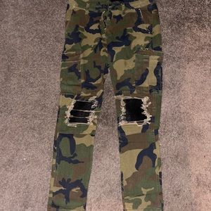 Amiri Camo Cargo Pants 34”
